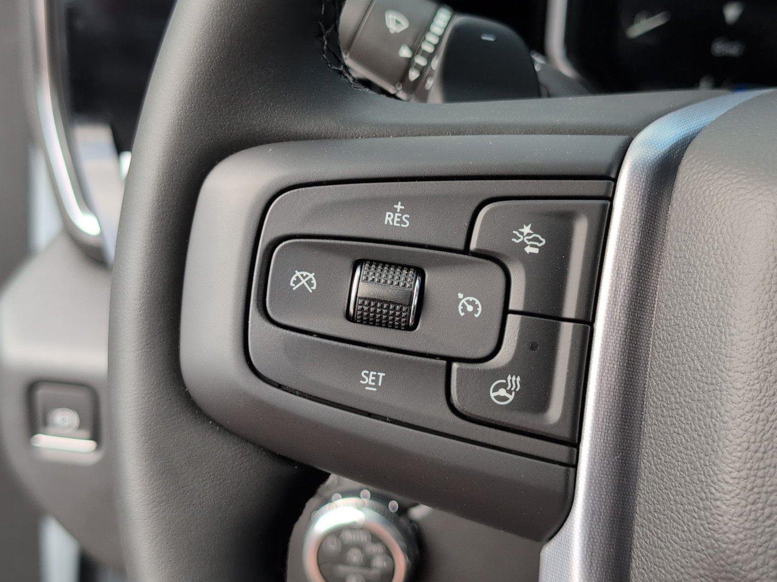New 2026 Summit White GMC Elevation image 30