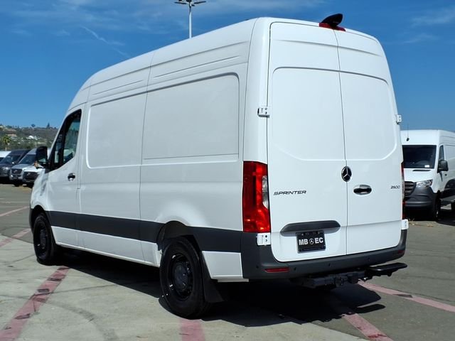 New 2026 White Mercedes-Benz Cargo 144 WB image 19