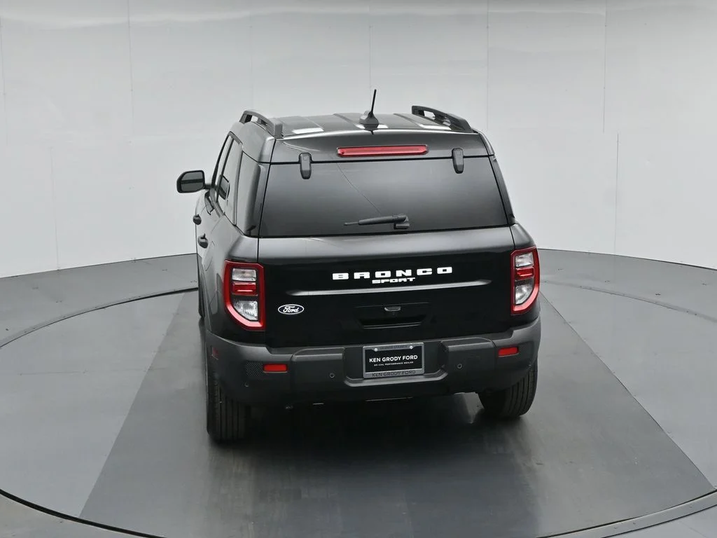 New 2026 Shadow Black Ford Big Bend image 39