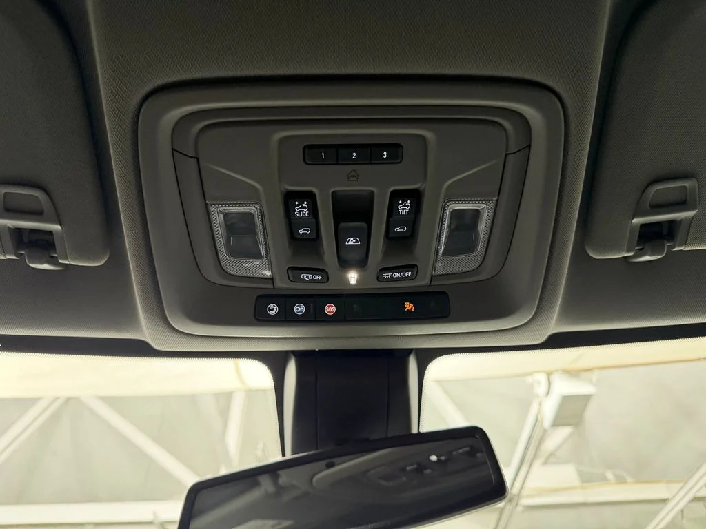 Used 2019 Smokey Quartz Metallic GMC SLT image 32