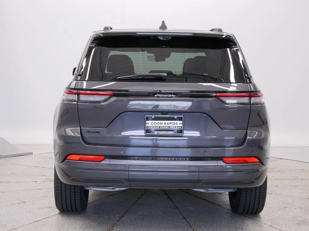 New 2026 Baltic Gray Metallic Clearcoat Jeep Limited Reserve image 4