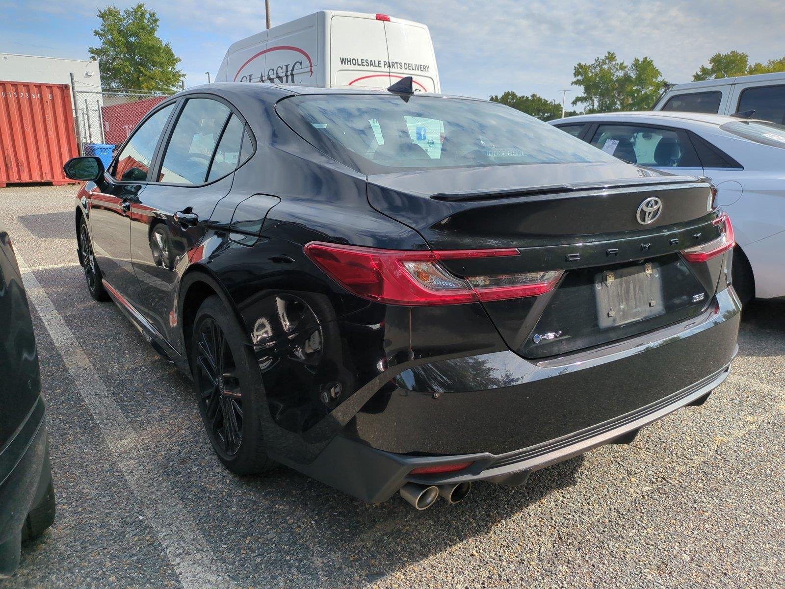 Used 2025  TOYOTA  image 5