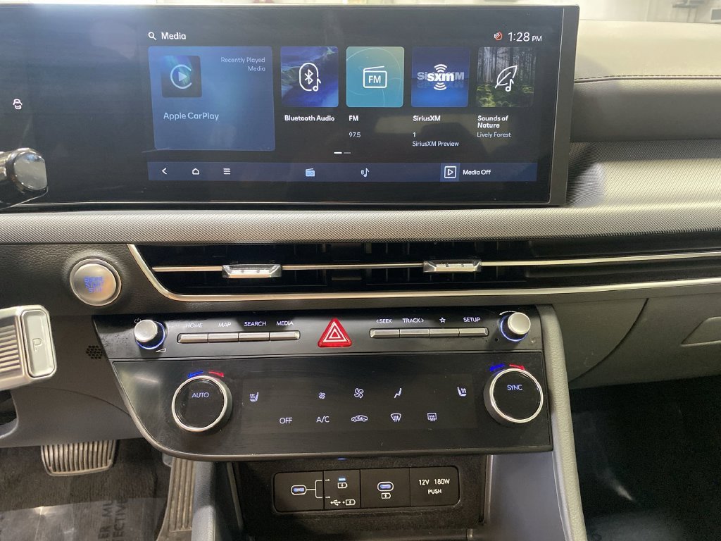 2025 Hyundai Sonata SEL - Photo 17