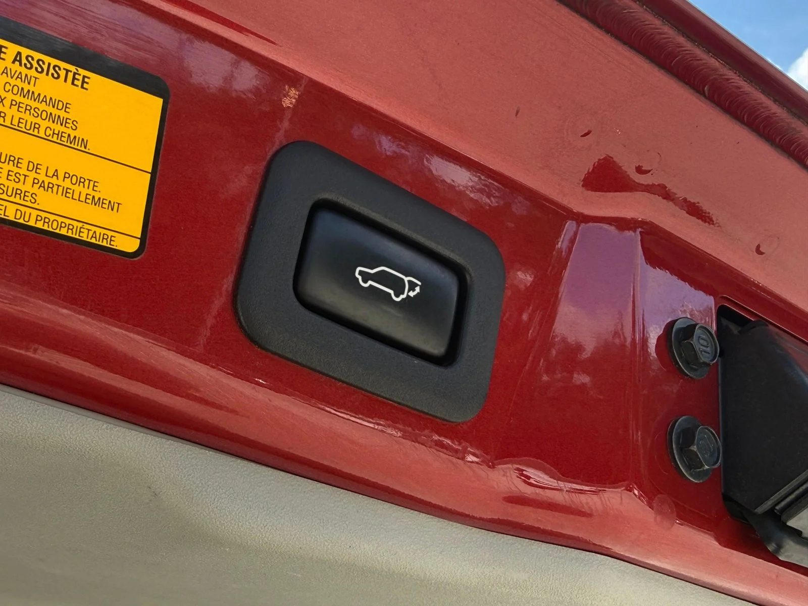 Used 2009 Red Toyota Base image 25