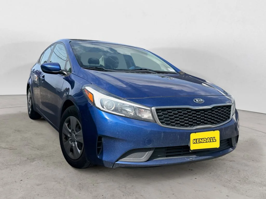 Used 2017 Blue Kia LX image 5