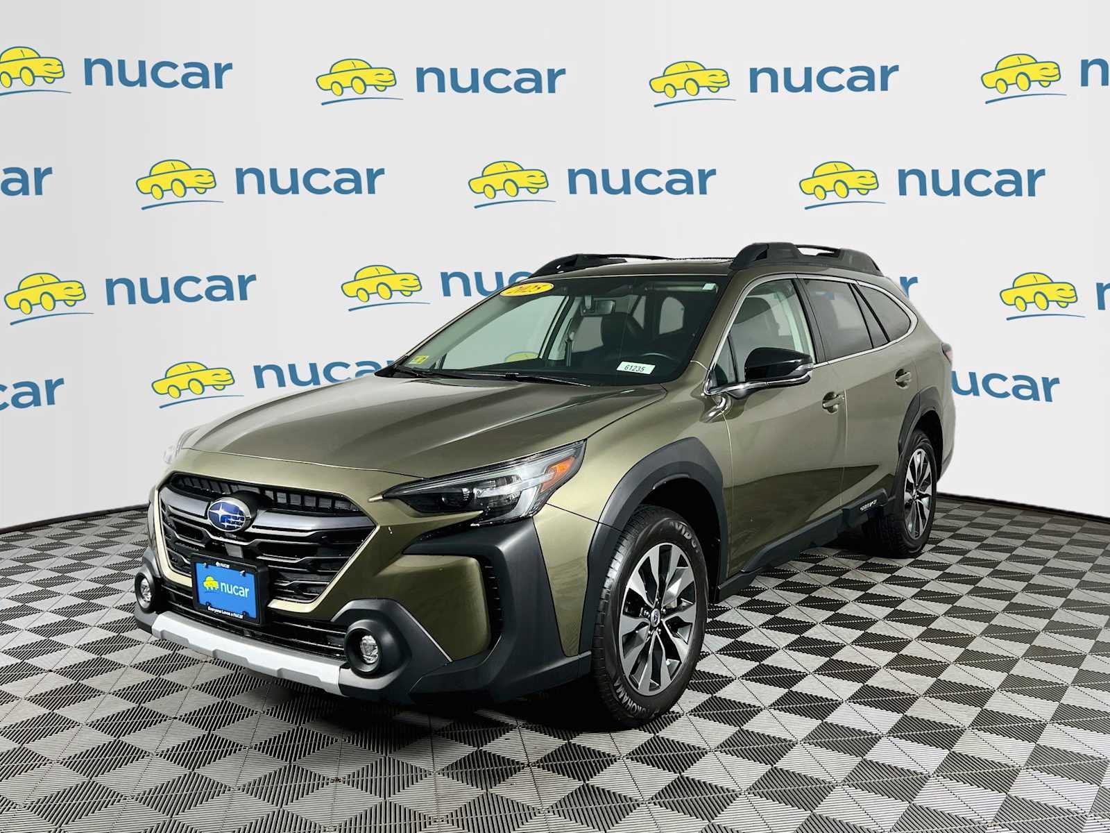 Used 2025 Autumn Green Metallic Subaru Limited image 3