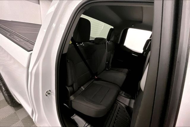 Used 2023 Summit White GMC Pro image 25