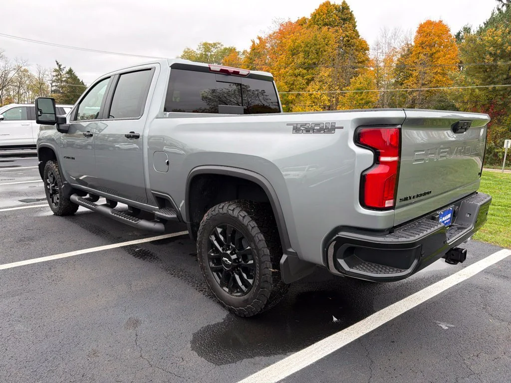 New 2026 Gray Chevrolet LT image 5