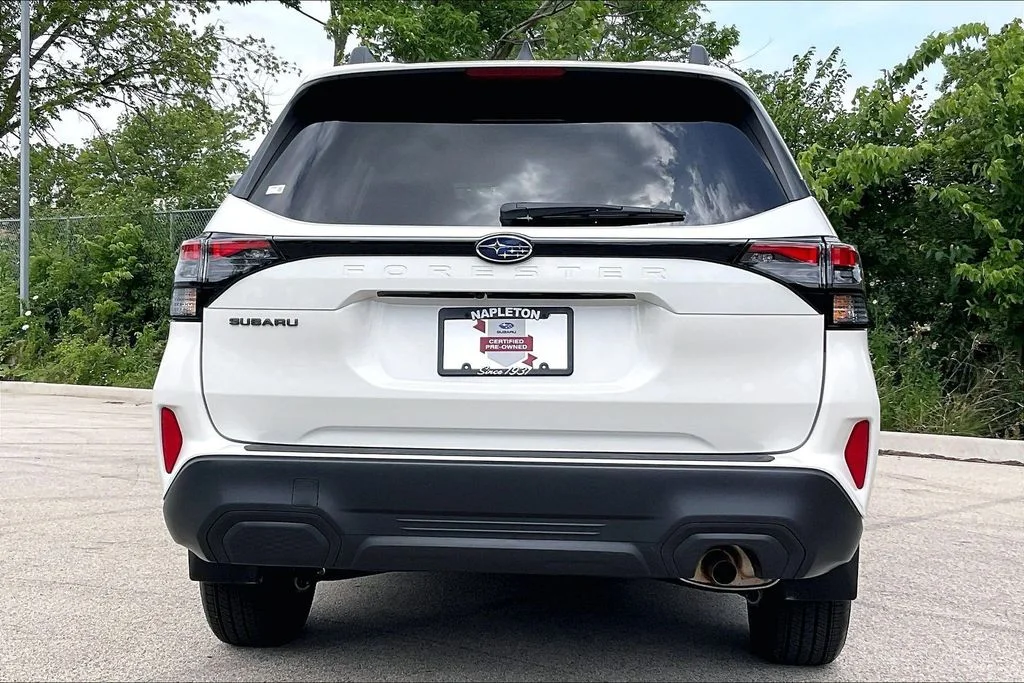 Used 2026 White Subaru Premium image 3