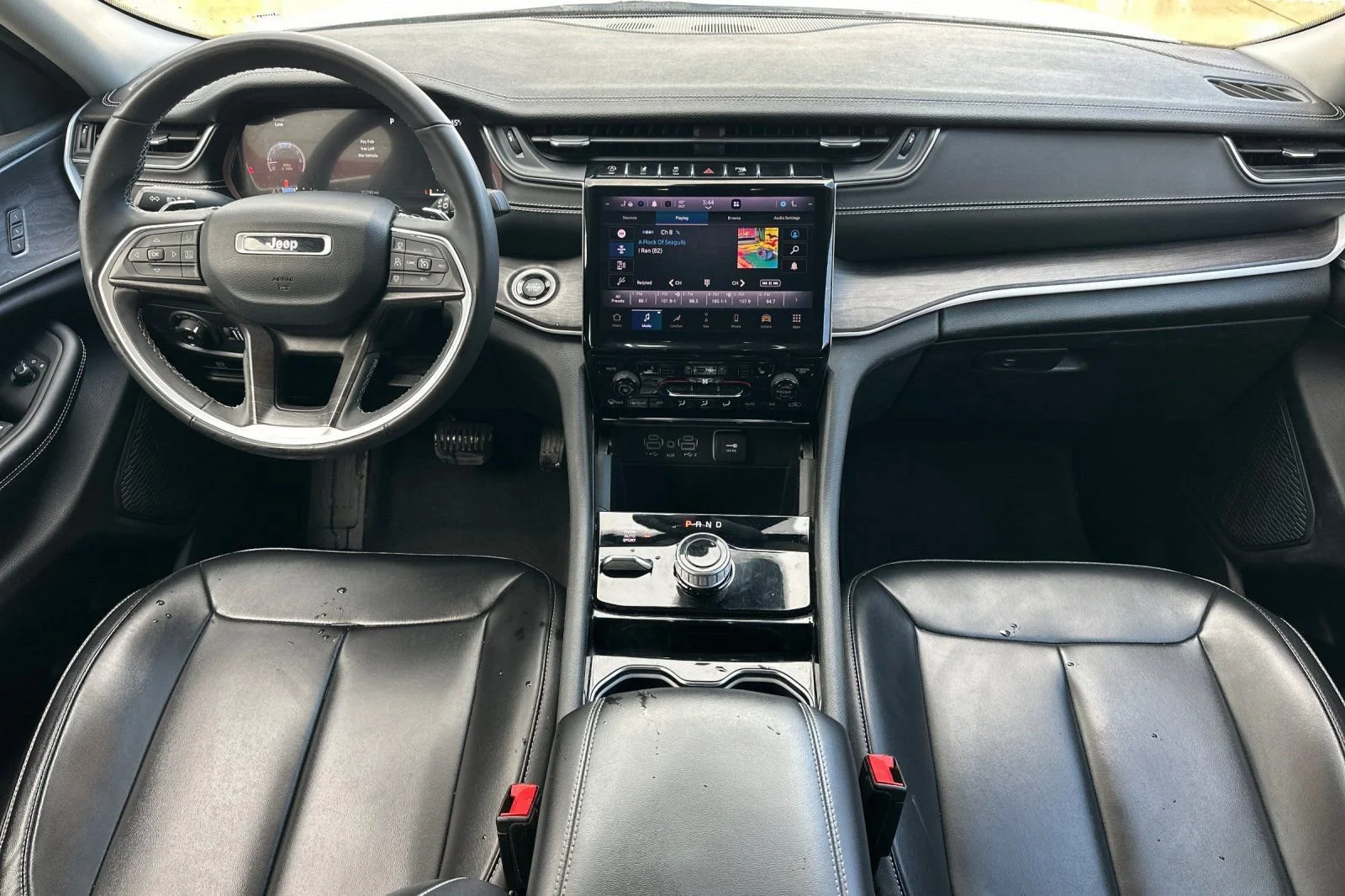 Used 2023 White Jeep Limited image 13