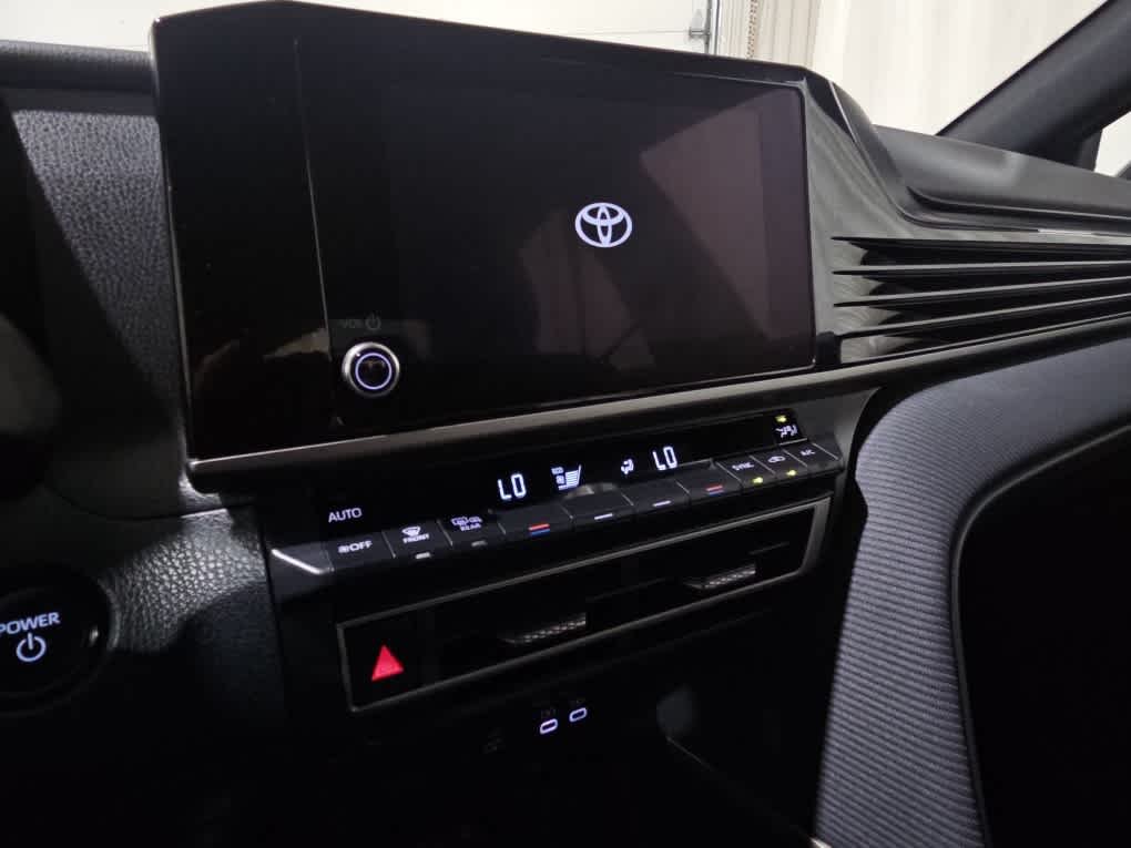 Used 2025 Heavy Metal Toyota SE image 12