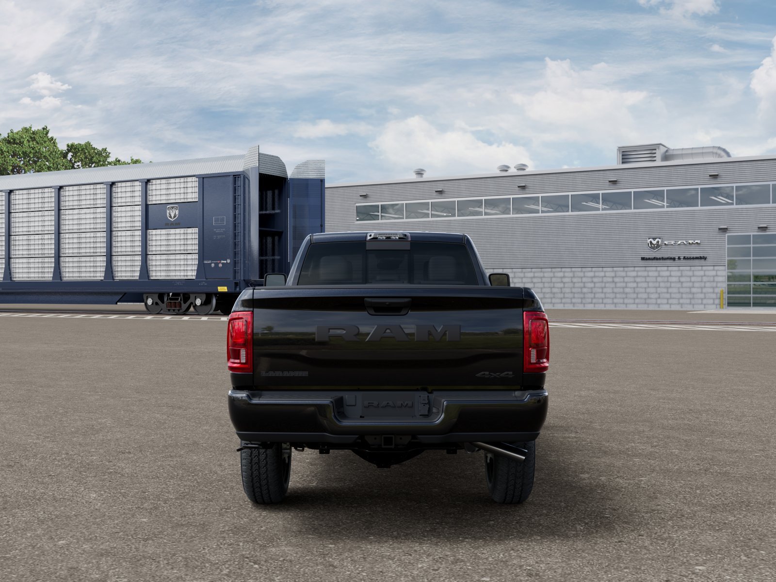 New 2026 Diamond Black Crystal Pearl-Coat Exterior Paint RAM Laramie image 33