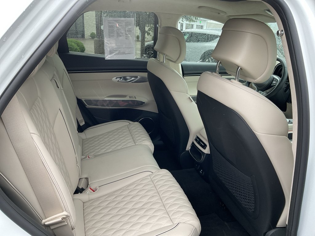 Used 2025 Uyuni White Genesis 3.5T Sport image 13