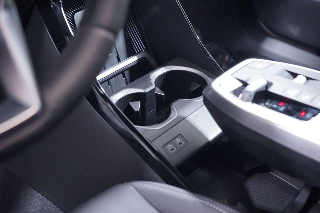 New 2027  BMW xDrive28i image 9