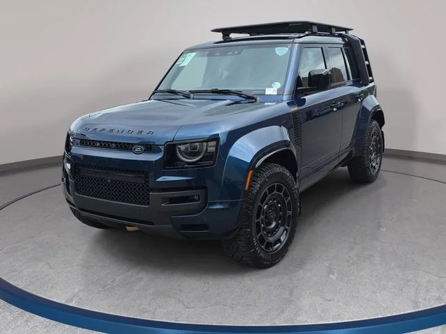 2026 Land Rover Defender 110 OCTA P635's photo