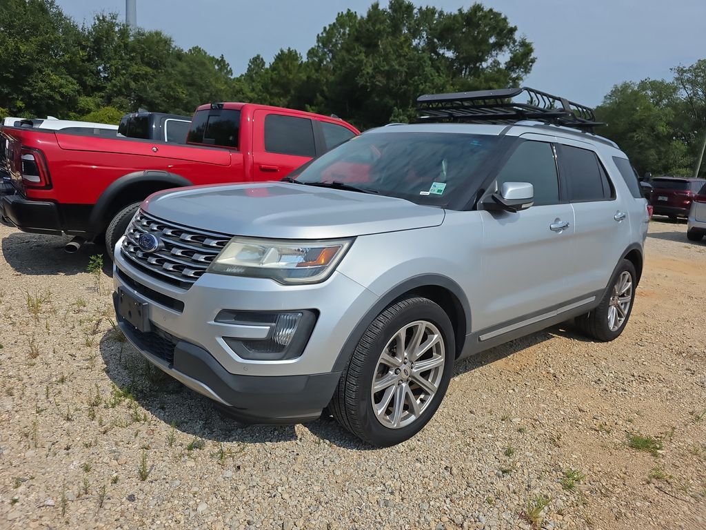 Used 2016 Silver Ford Limited image 3