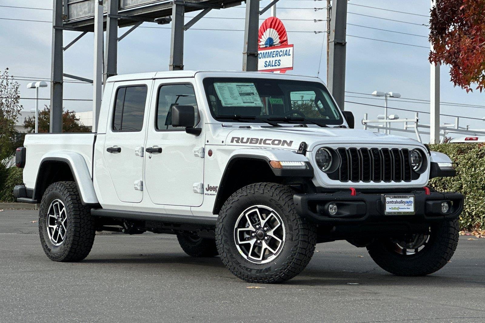 New 2026 Bright White Clearcoat Jeep Rubicon X image 1
