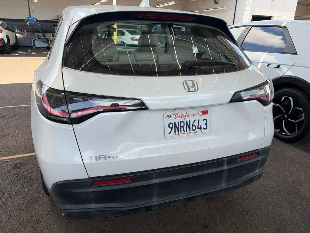 Used 2024  Honda LX image 18