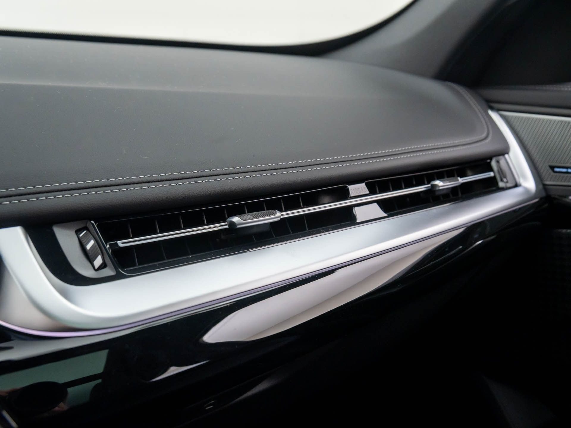 New 2026 Space Silver Metallic BMW xDrive28i image 28