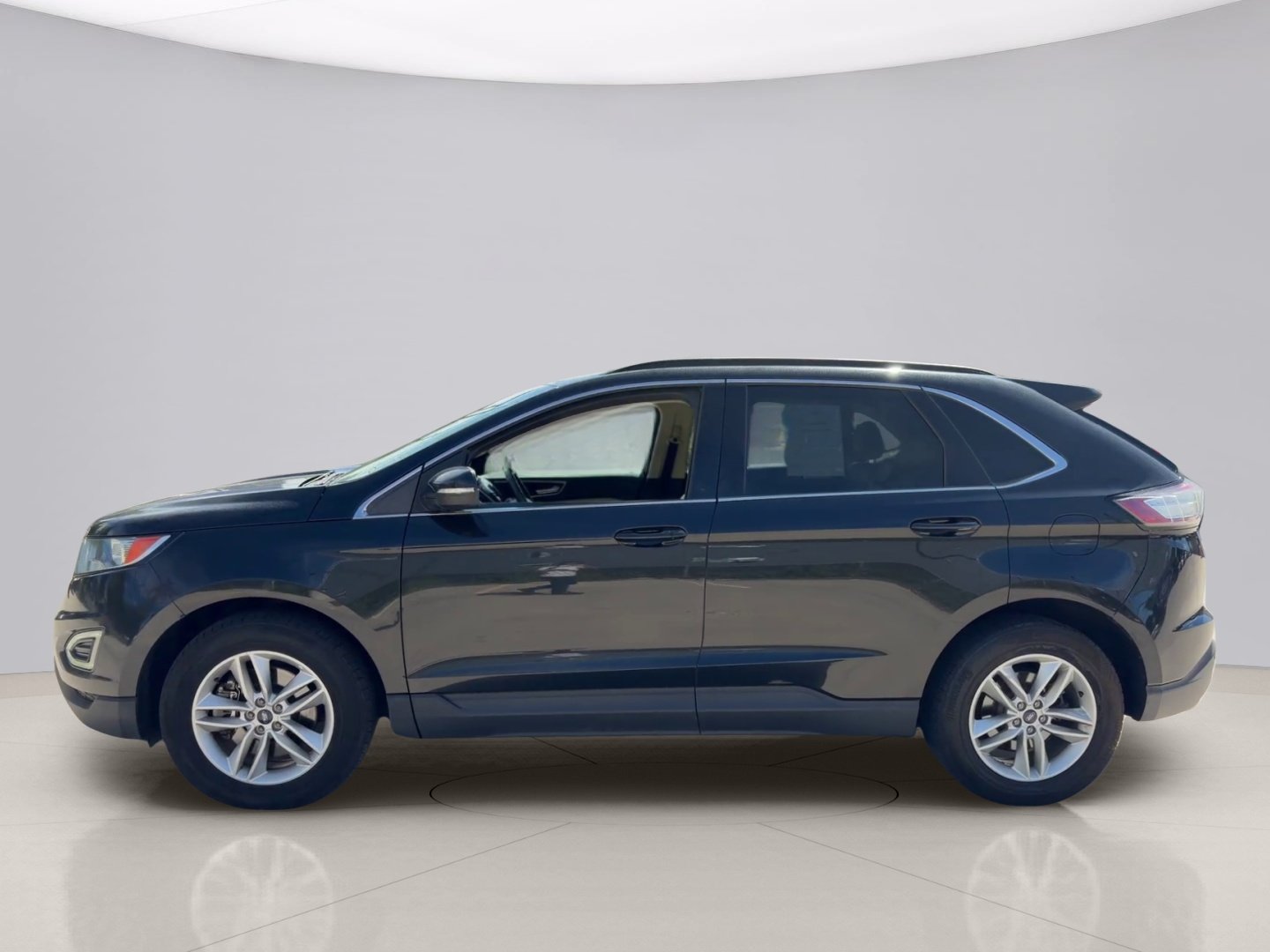 Used 2015 Black Ford SEL image 8