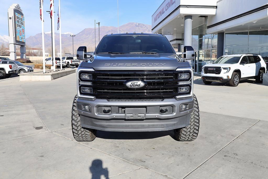 2025 Ford F-350 Super Duty Platinum - Photo 9