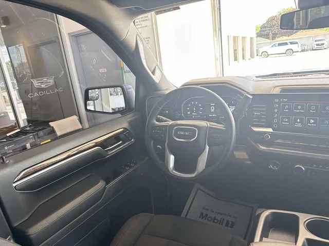 Used 2024 Onyx Black GMC Elevation image 33