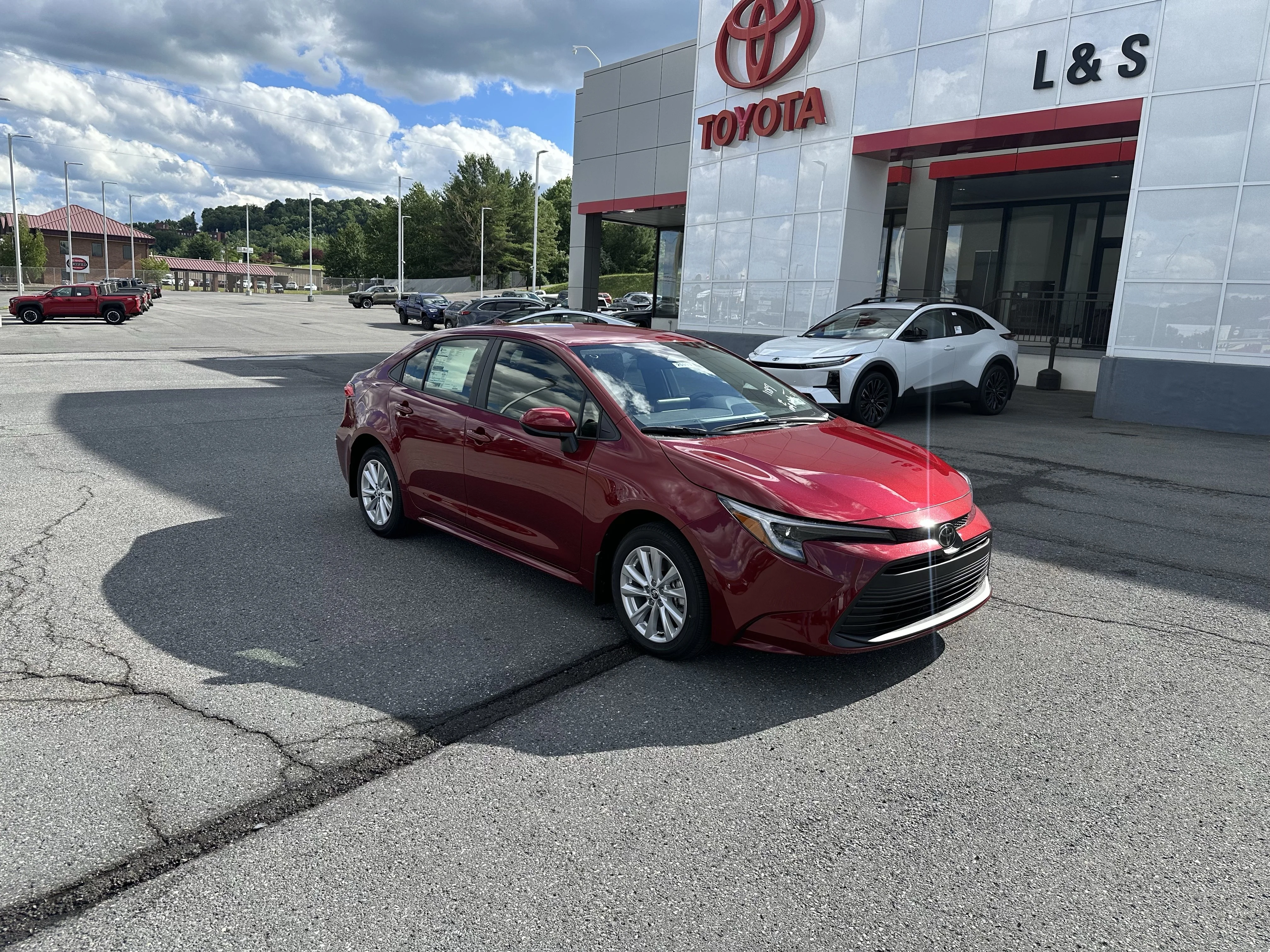 New 2026 RUBY FLARE PEARL Toyota  image 1