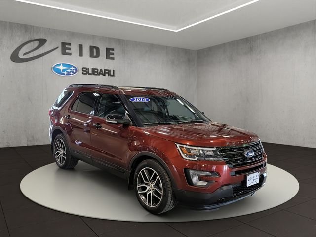 2016 Ford Explorer Sport 4WD's photo