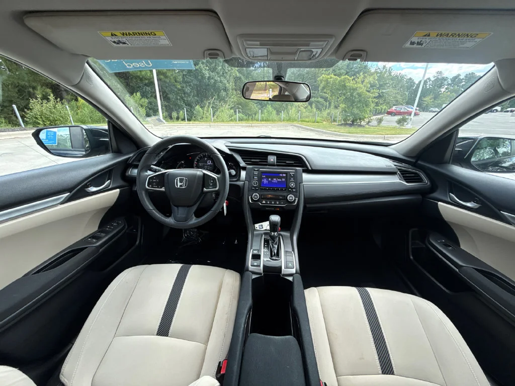 Certified Used 2018 Crystal Black Pearl Honda LX image 17