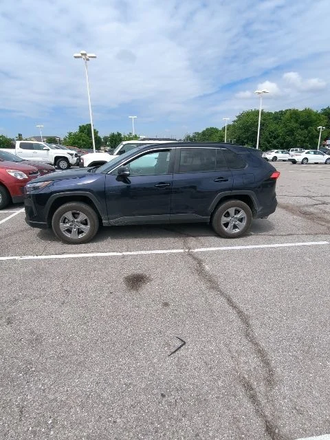 Used 2024  Toyota XLE image 4