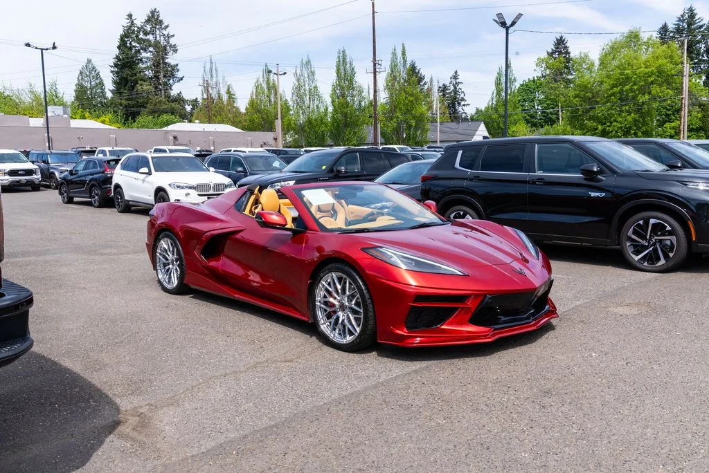 Used 2021 Red Chevrolet Stingray image 20