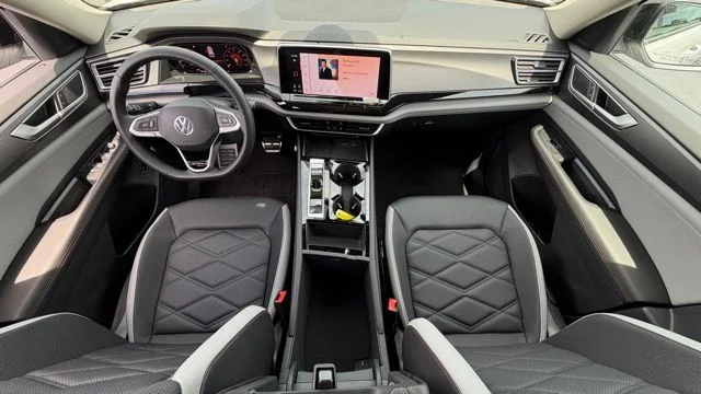 New 2026 White Volkswagen 2.0T Peak Edition image 10
