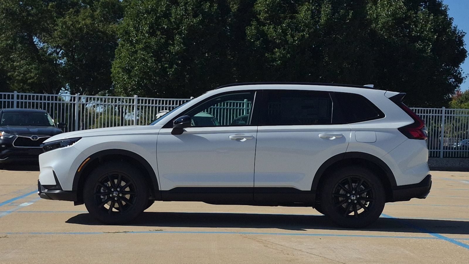New 2027 Platinum White Pearl Honda Sport-L image 9