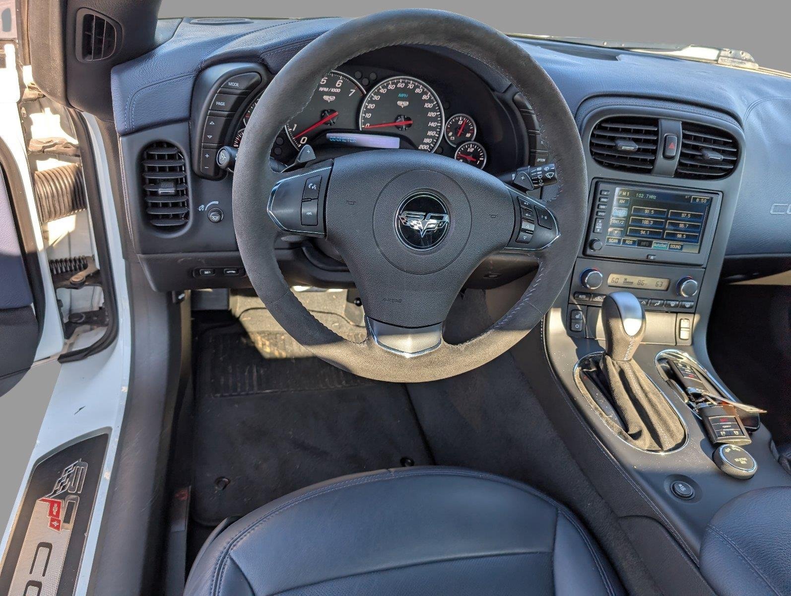 Used 2013 ARCTIC WHITE Chevrolet Grand Sport 4LT image 4