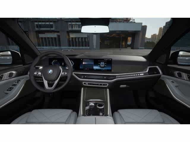 Used 2026 Alpine White BMW xDrive40i image 10