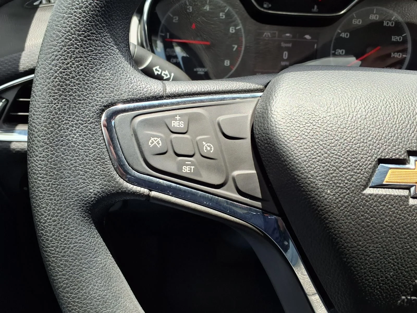 Used 2019 Silver Chevrolet LT image 19