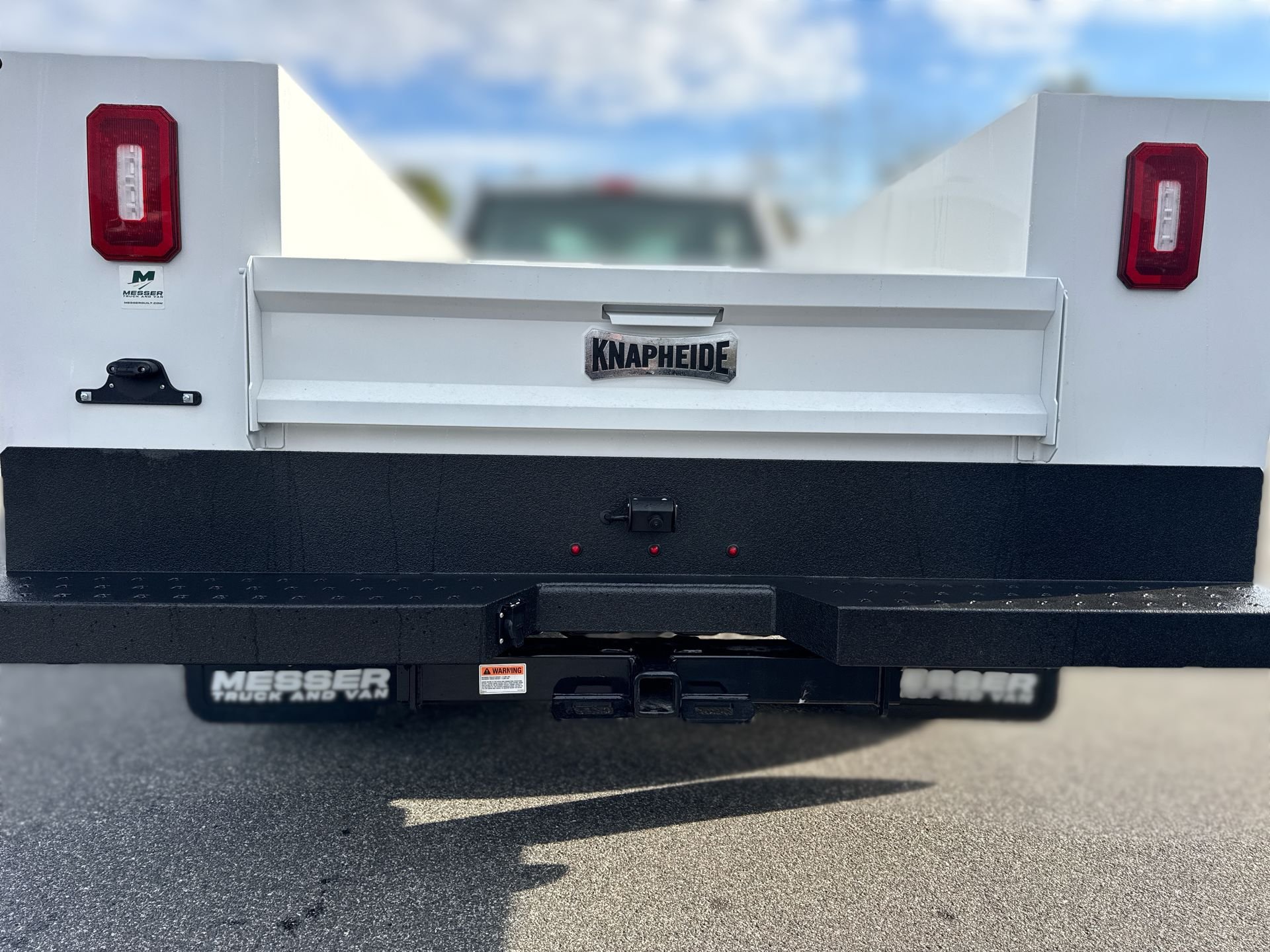 New 2026 Oxford White Ford F-350® XL image 4