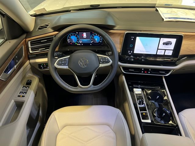 New 2026 White Volkswagen SE w/Technology image 12