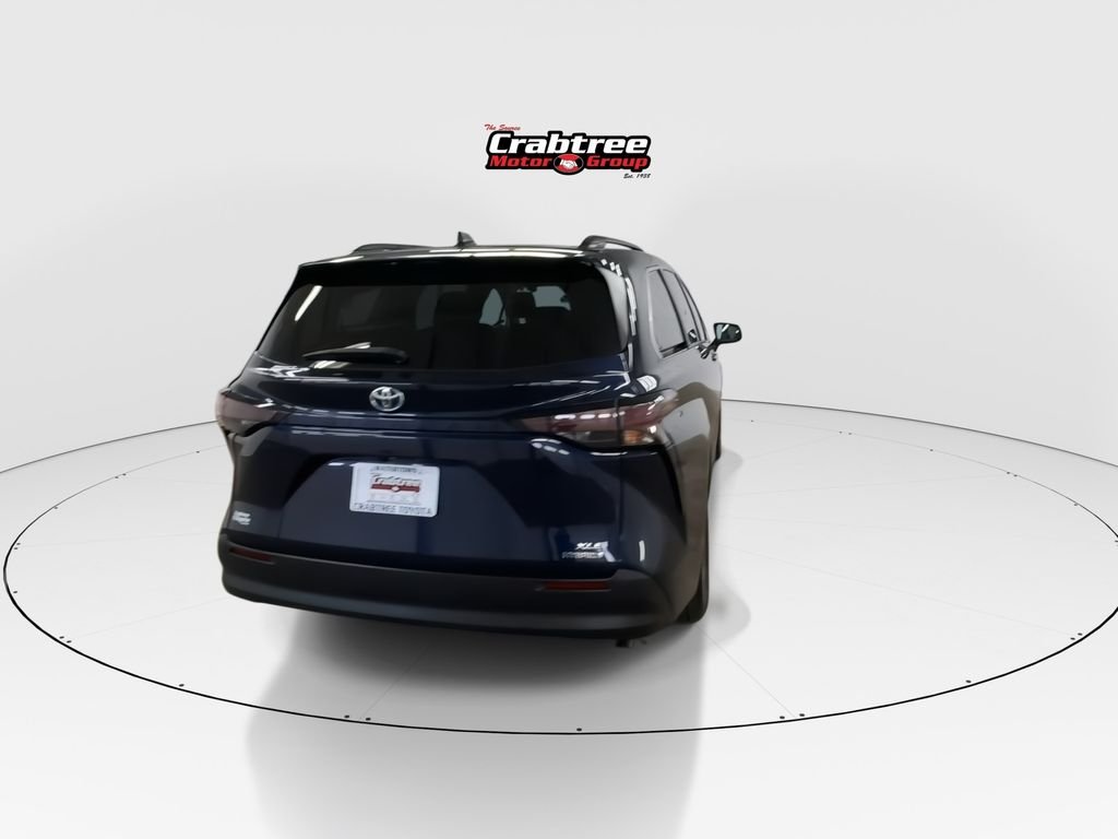 Used 2024 Toyota Sienna Van