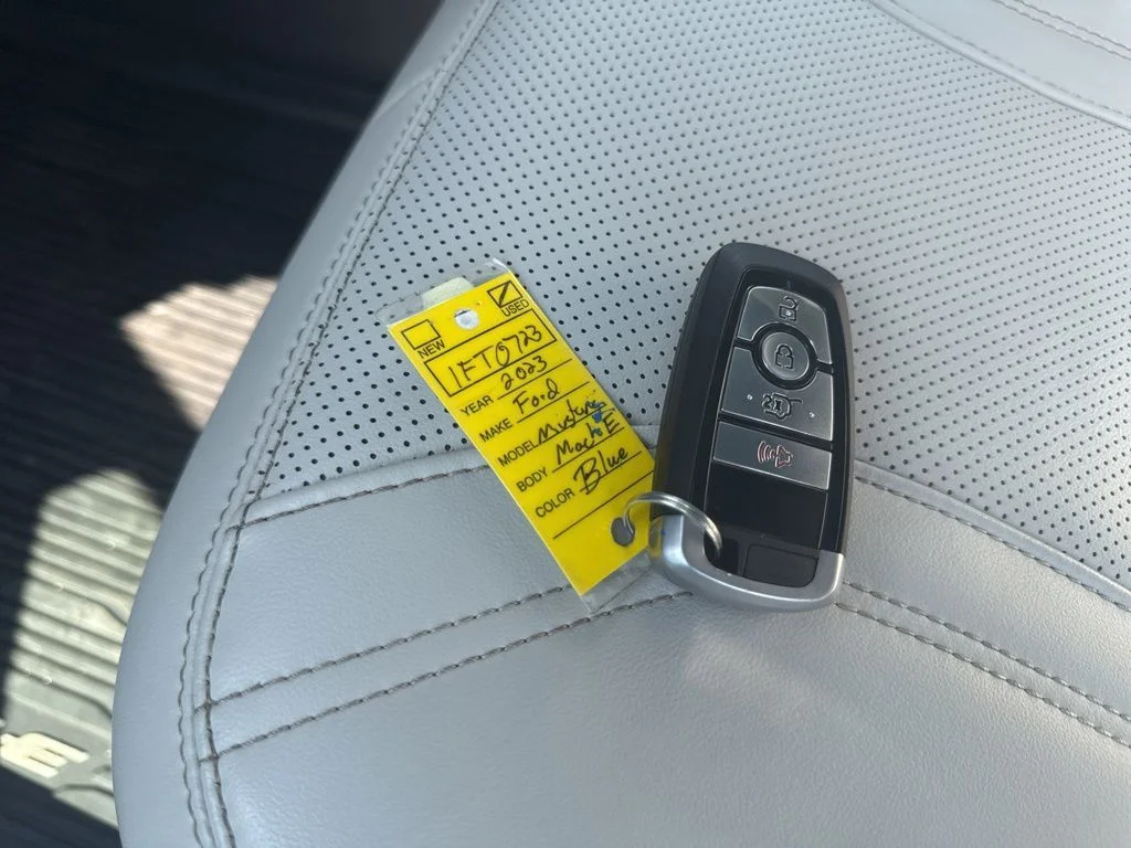 Used 2023 Blue Ford Premium image 37