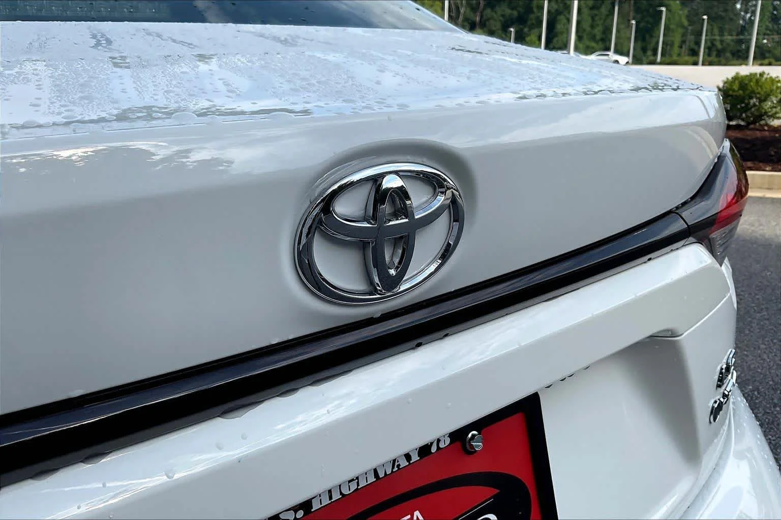 Used 2026 Ice Cap Toyota Hybrid LE image 30