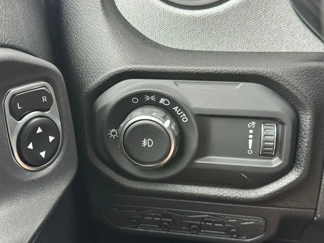 2025 Jeep Wrangler 4-Door Sport S - Photo 16