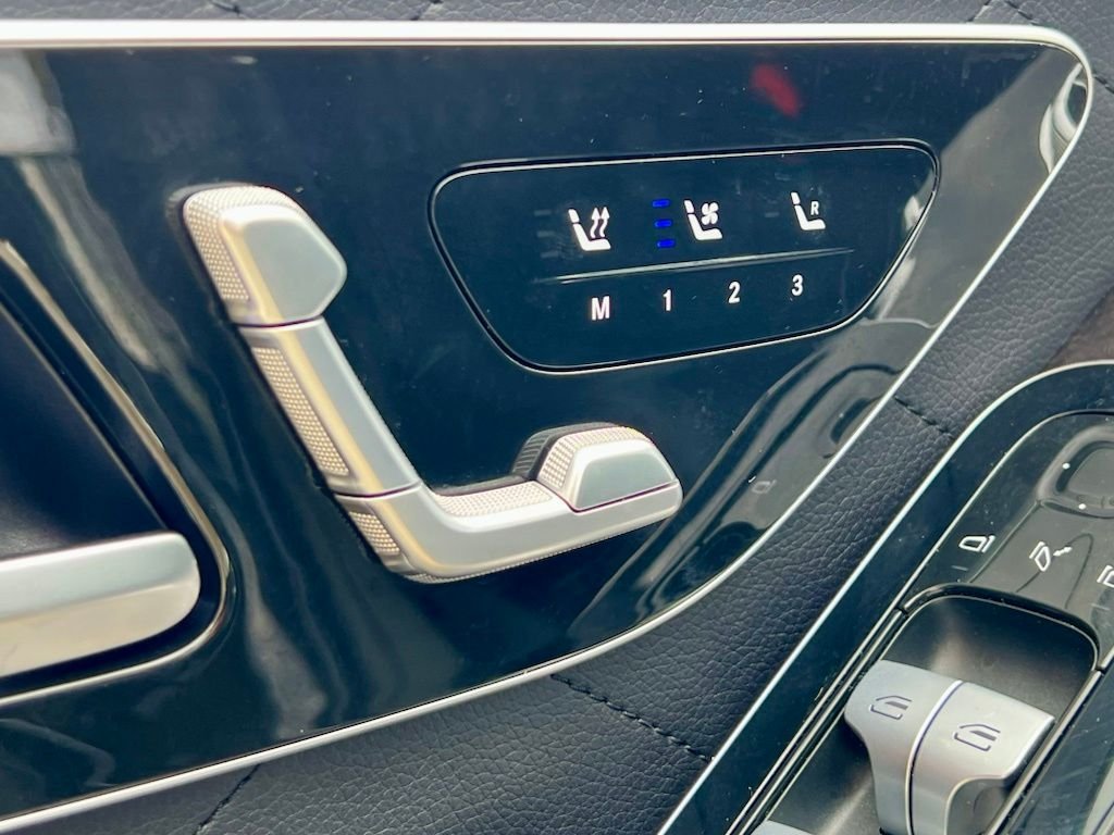 Certified Used 2023  Mercedes-Benz S 580 image 27