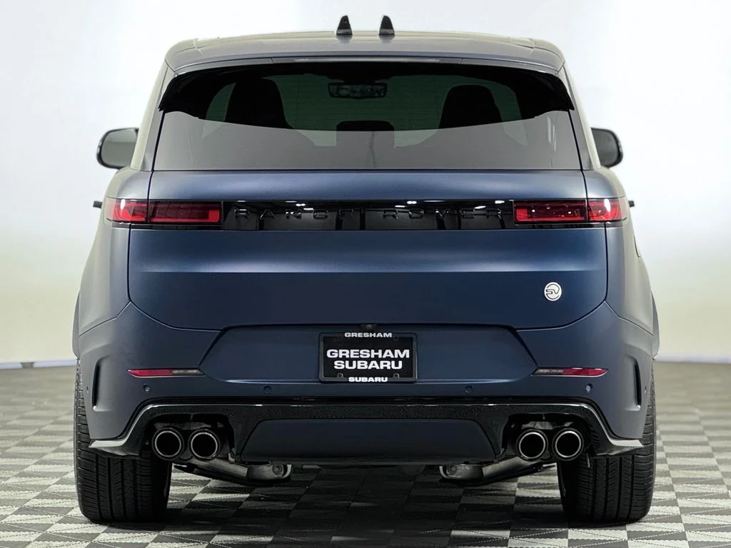 Used 2025 Velocity Blue SV Bespoke Ultra Metallic Satin Land Rover SV Edition Two image 5