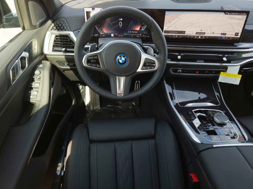 New 2026 Black Sapphire Metallic BMW xDrive50e image 15