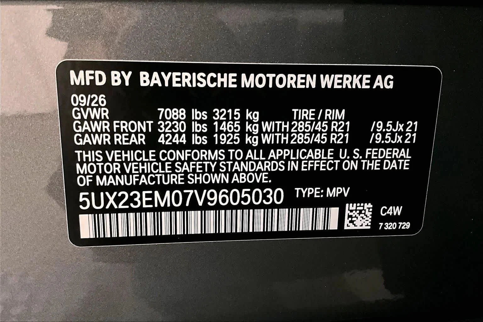 New 2027 Skyscraper Grey Metallic BMW xDrive40i image 12