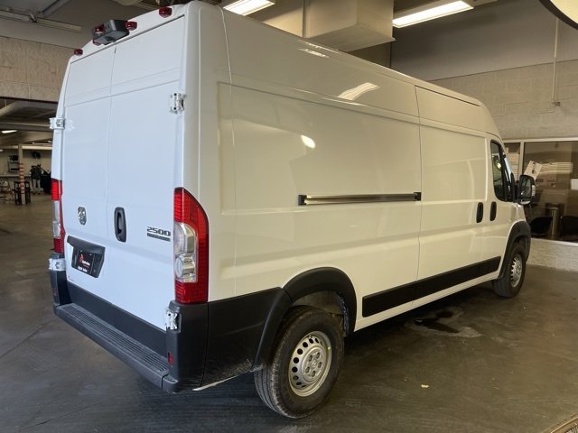 2026 Ram ProMaster 2500 photo 3