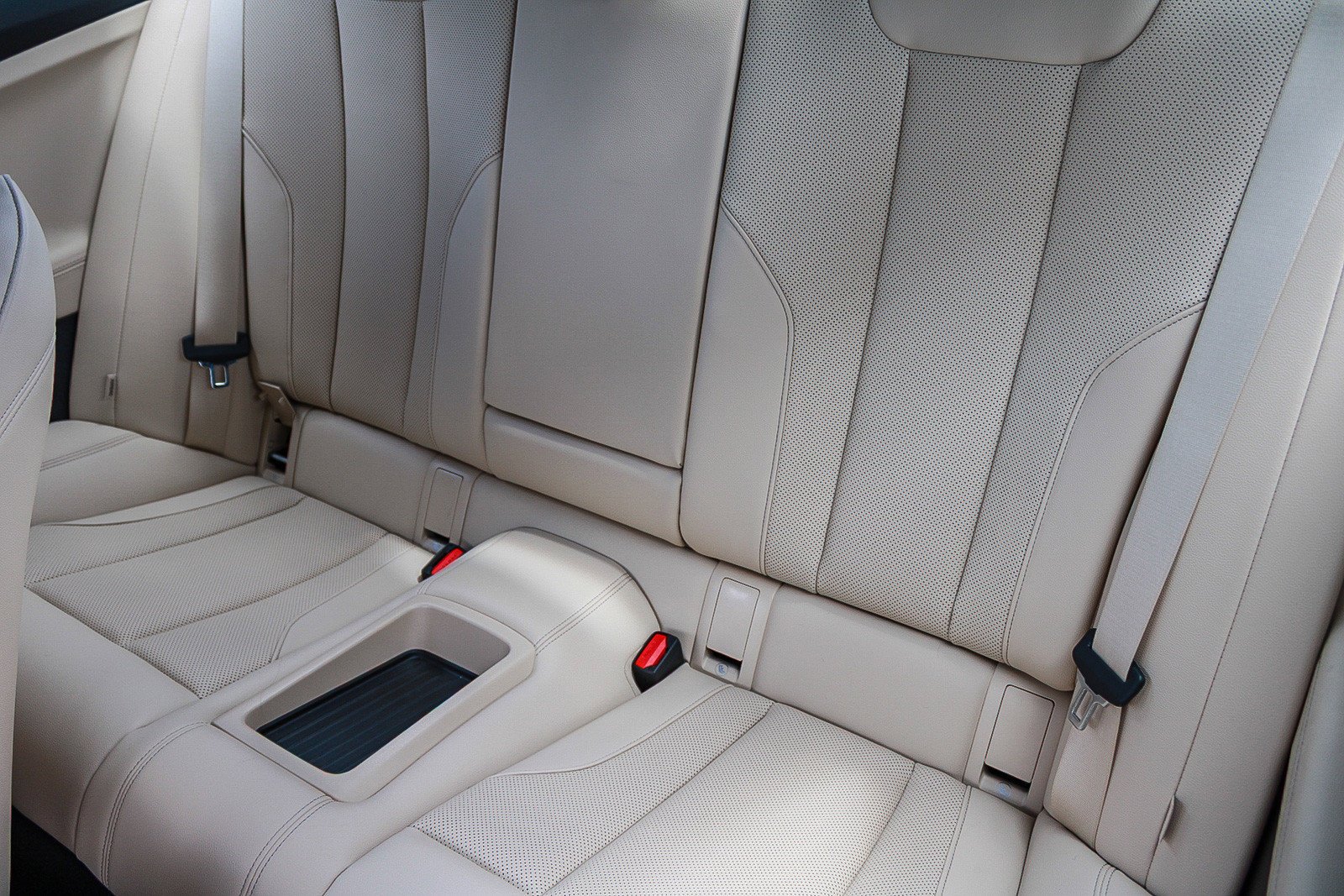 Used 2026 Alpine White BMW 230i image 19