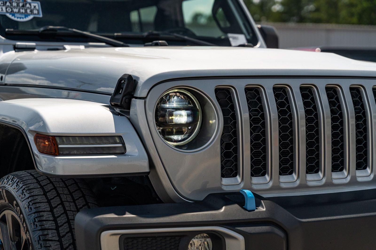 Certified Used 2023 Silver Jeep Sahara 4xe image 10
