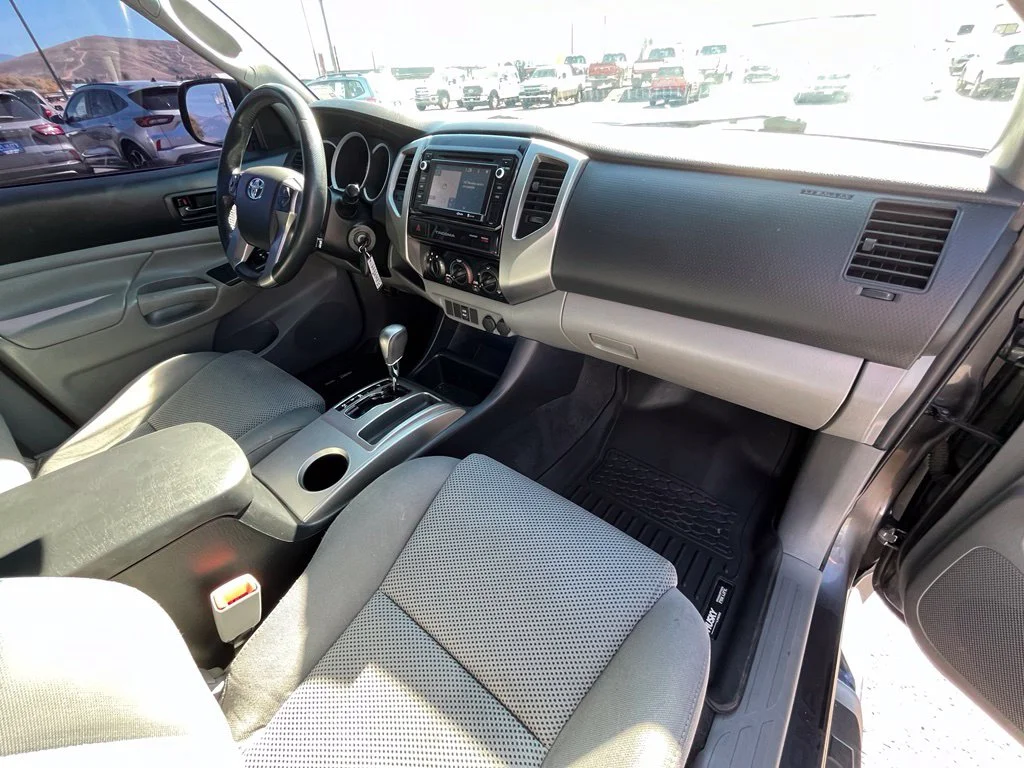 Used 2015 Gray Toyota PreRunner image 19